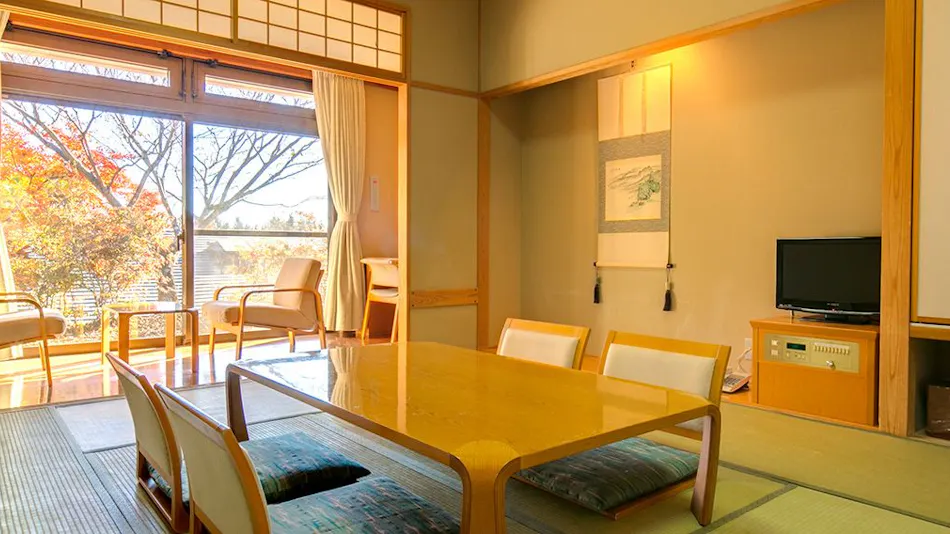Forest Resort Conifer Iwabitsu