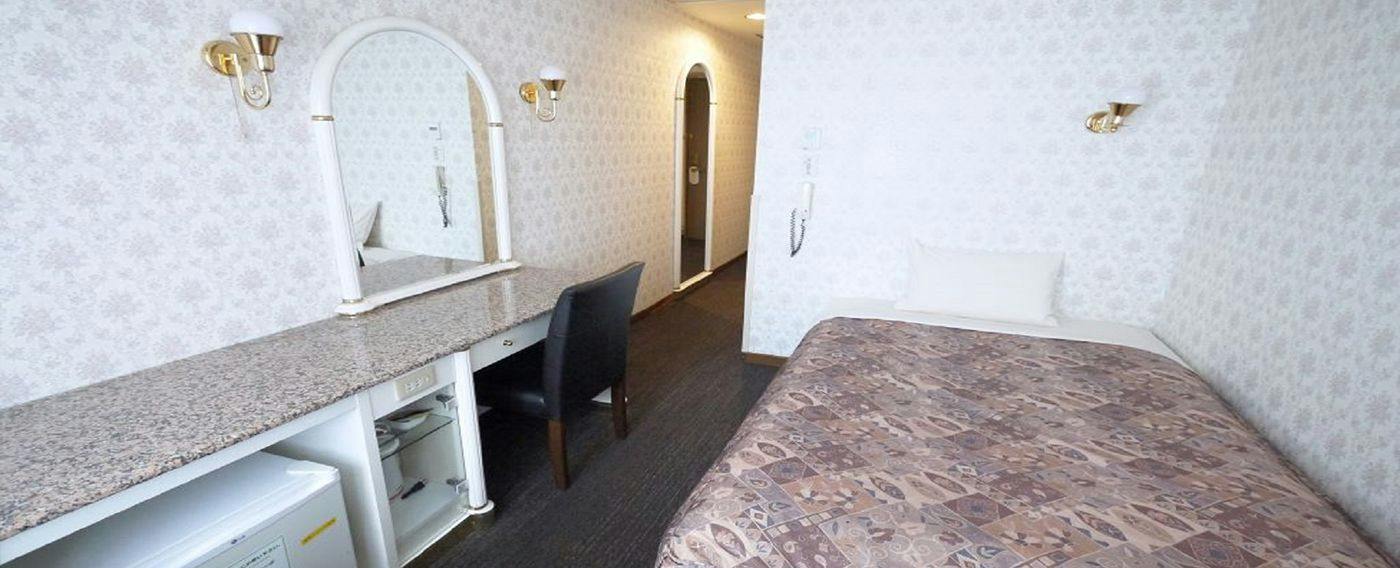 U Community Hotel