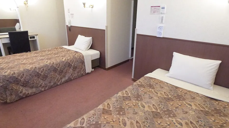 U Community Hotel