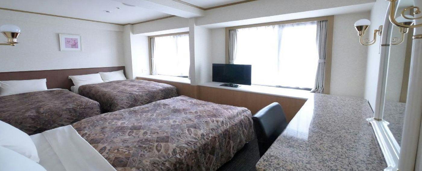 U Community Hotel