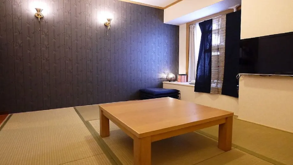 U Community Hotel