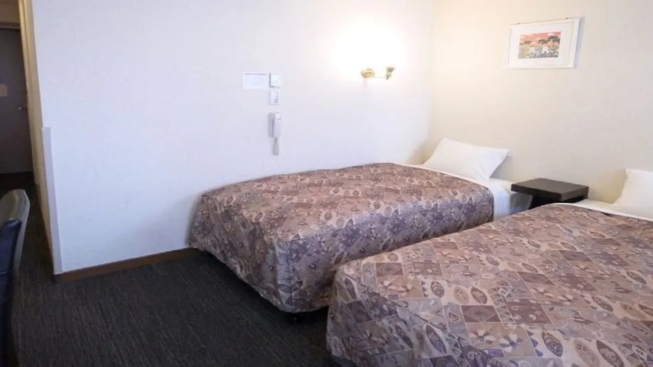 U Community Hotel