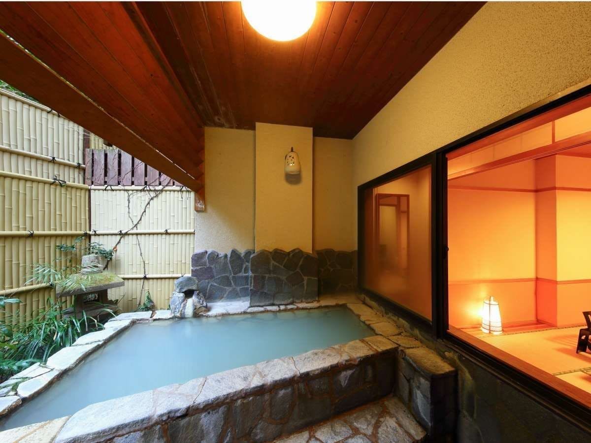 Unzen Iwaki Ryokan, Famous Hot Spring Inn