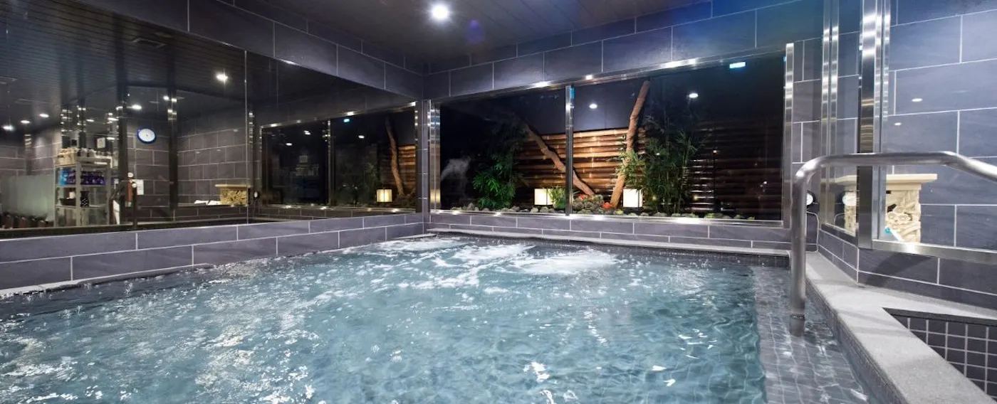 Mata air panas buatan