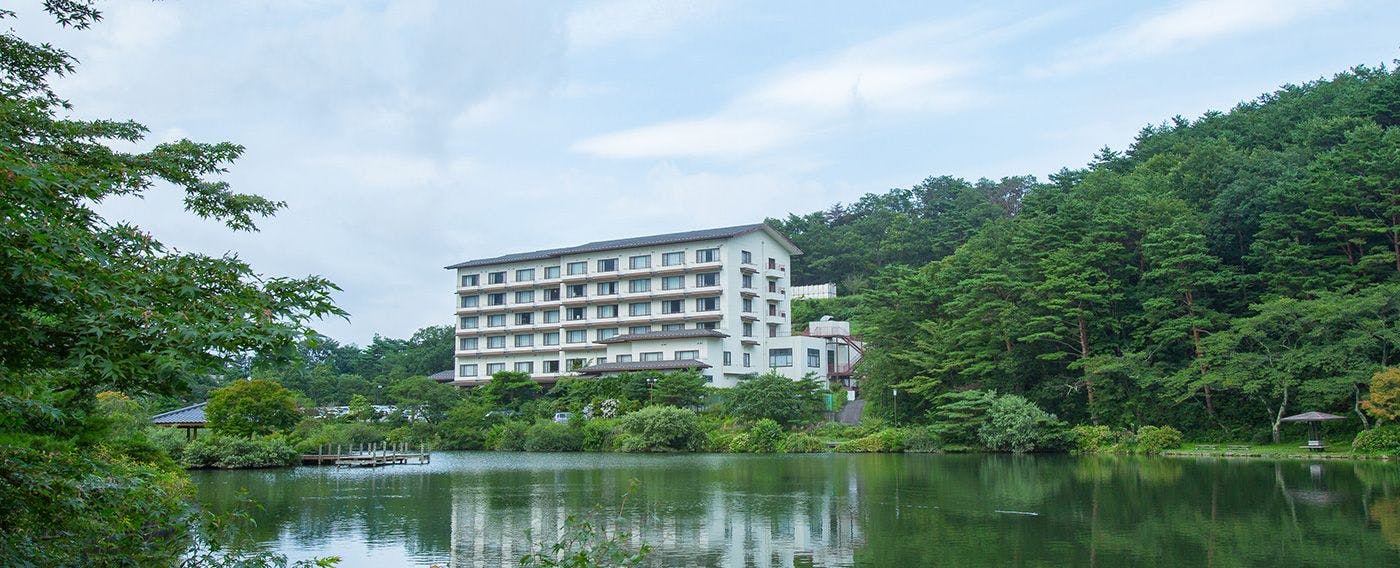 กระจกกะอิเซกิยามะเทย์