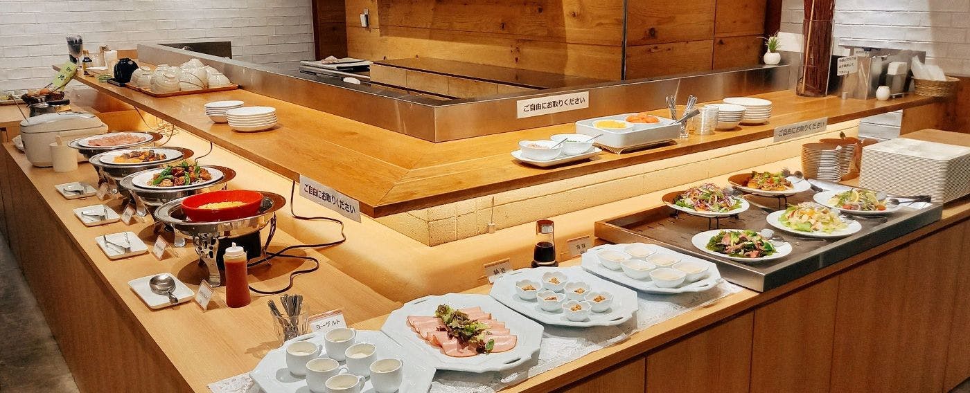 บุฟเฟ่ต์อาหารเช้าพิเศษโดยเชฟ