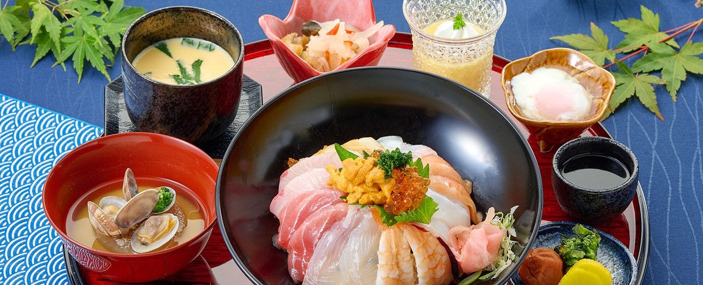 Hotel Kinsuien [A Lodge Near Saiki Station with Renowned Breakfast]