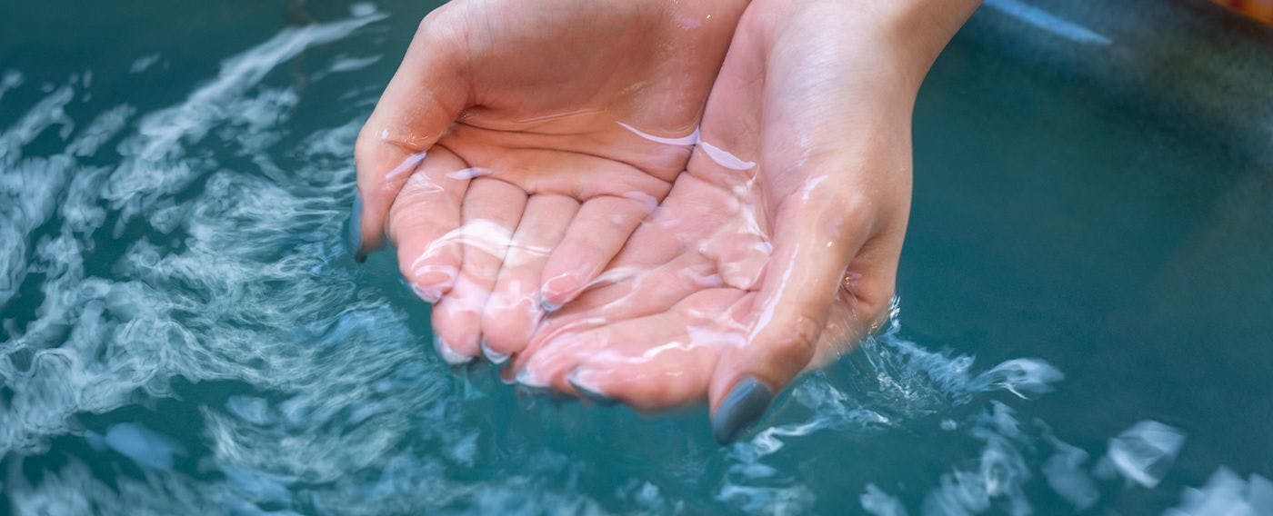 자체 온천수 온천