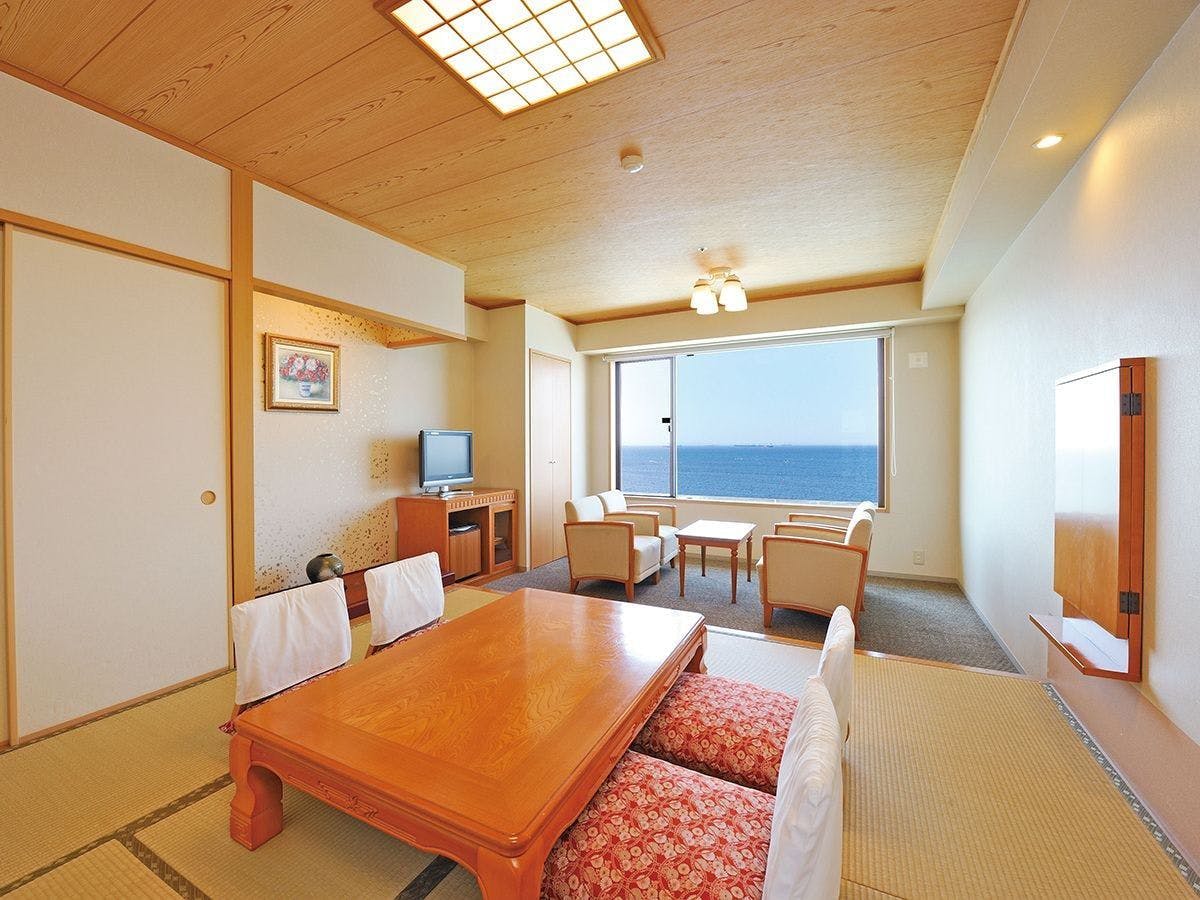 Kamar Deluxe Gaya Jepang dan Barat