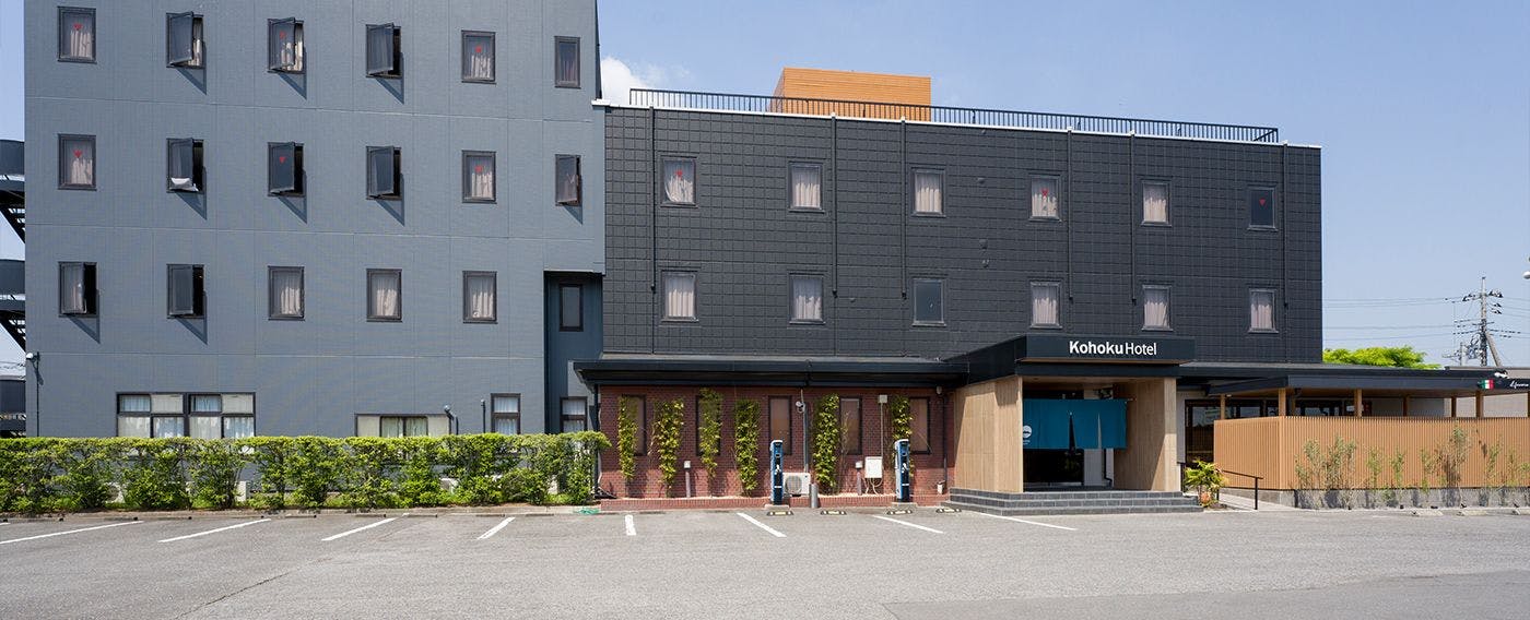 ภายนอก ที่จอดรถ