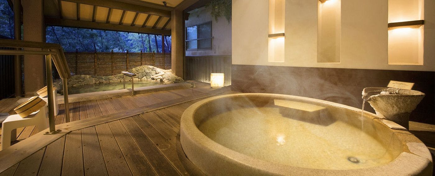 ห้องอาบน้ำสาธารณะ