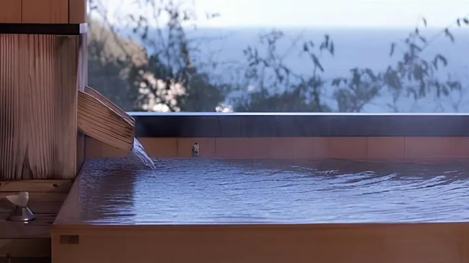 Takami Hotel: Inn with Spectacular Views and Open-Air Baths