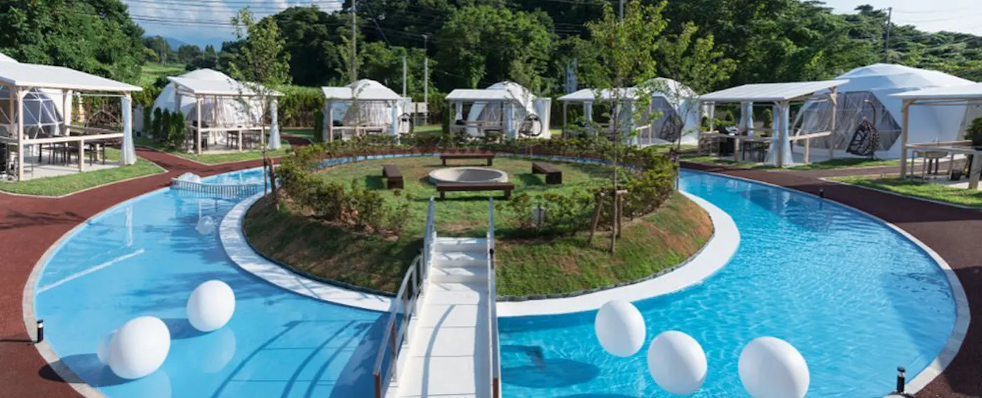 แกลมปิ้ง "99glam"