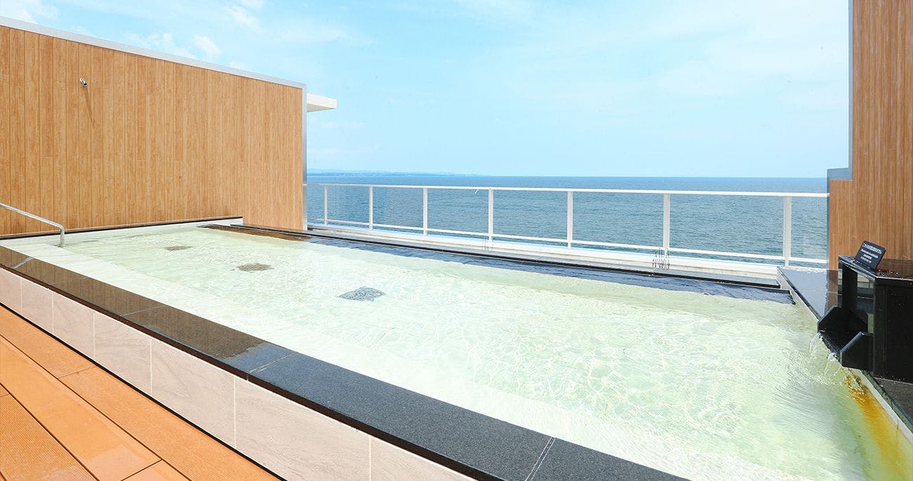 Pemandian terbuka - Siang