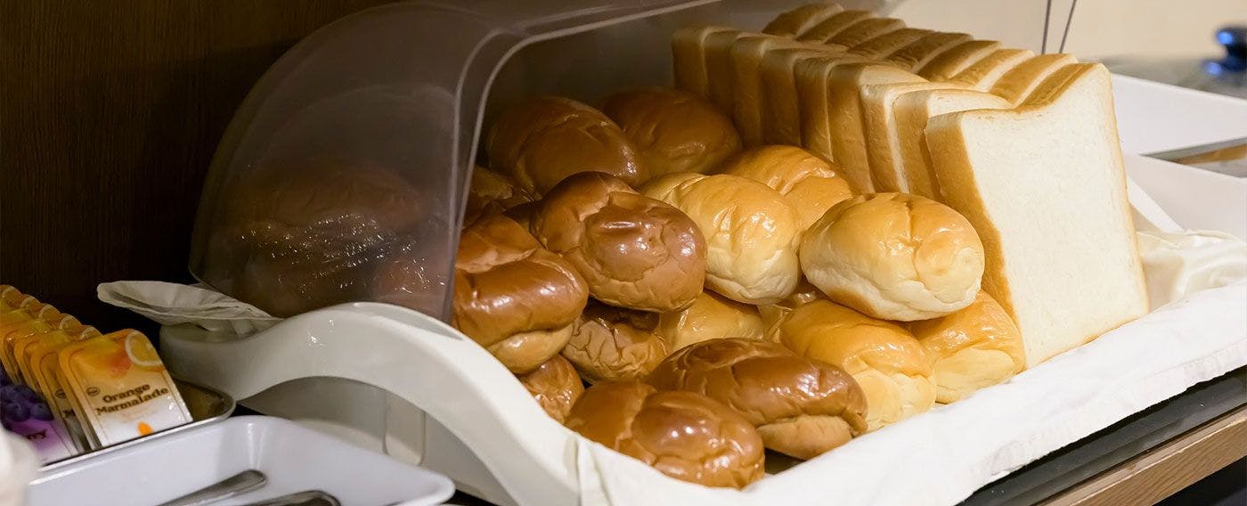 บุฟเฟ่ต์อาหารว่างแบบญี่ปุ่นและตะวันตก