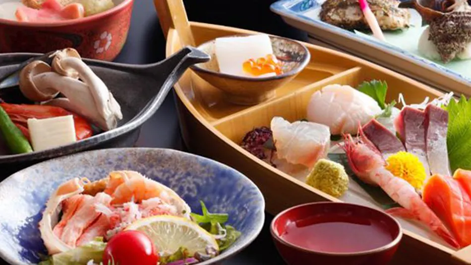 Wakura Onsen Housenkaku
