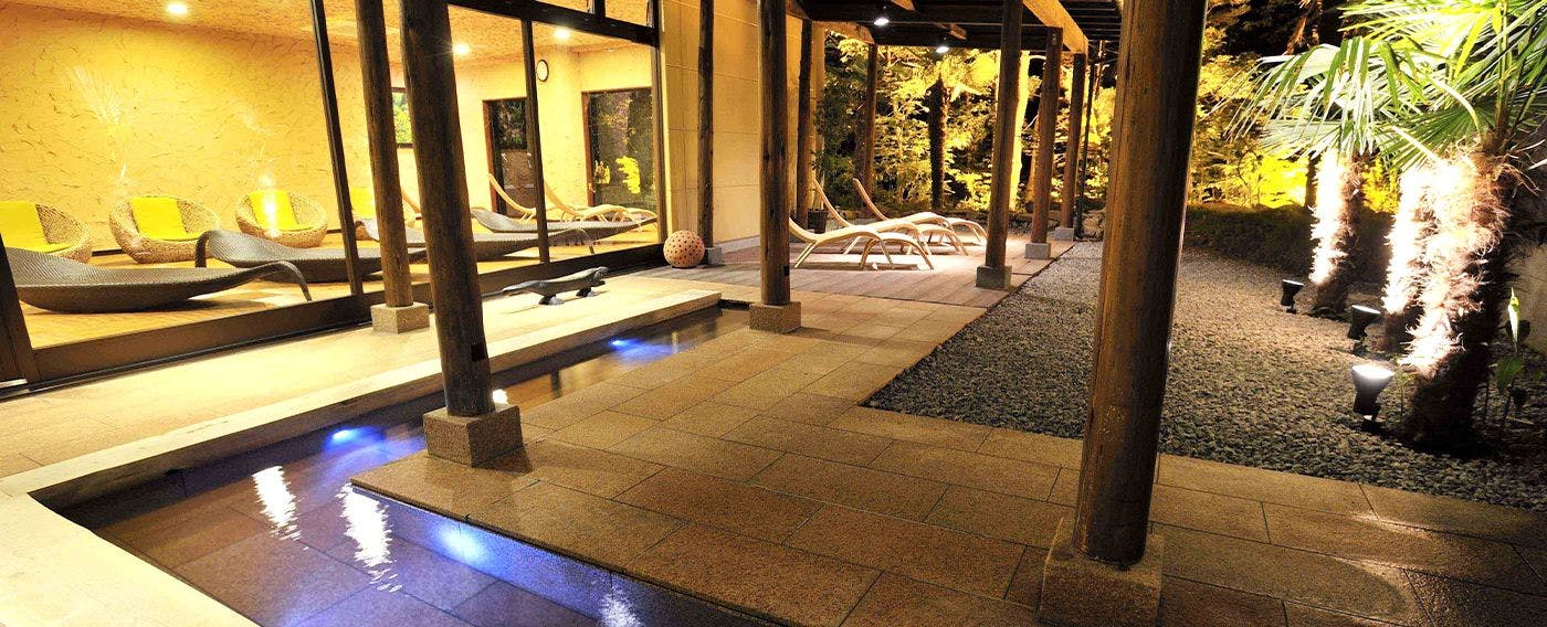 Ichinoseki Onsen Yamasakura Momo no Yu