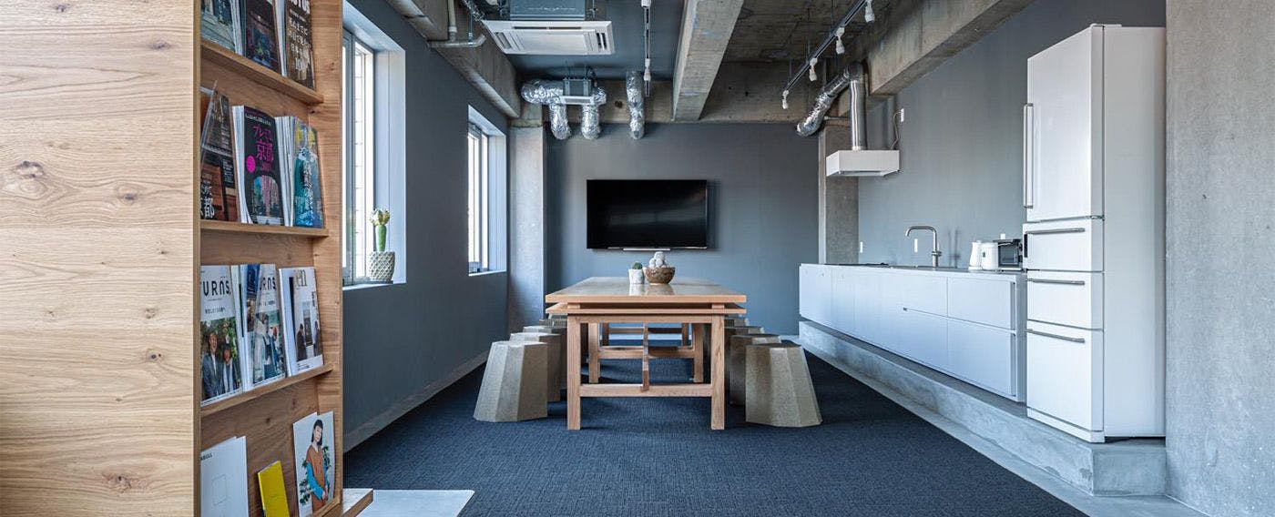 4F｜Ruang Tamu + Dapur