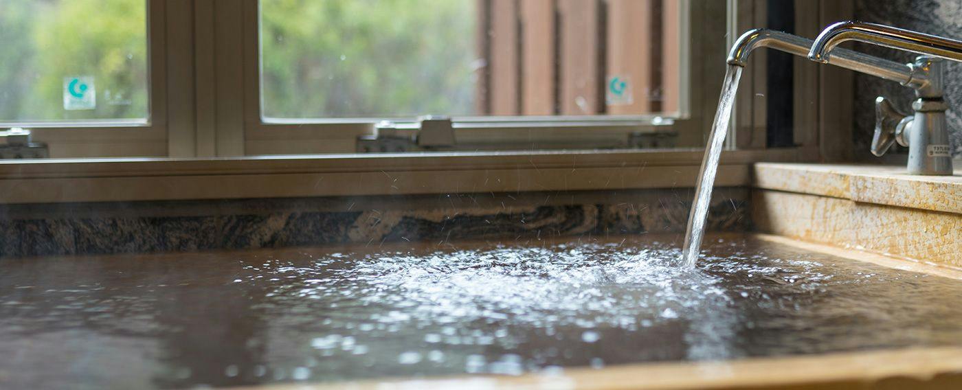 Fontana no Oka Kamou: The Scent of Wood and Beautiful Hot Springs