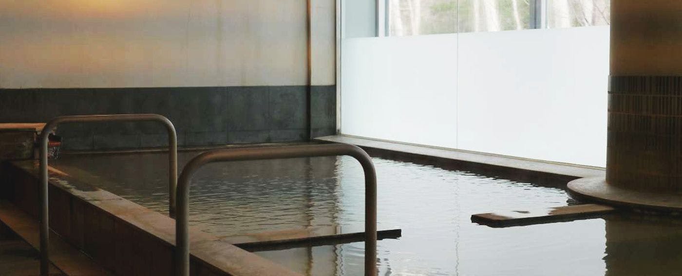 ห้องอาบน้ำรวมขนาดใหญ่