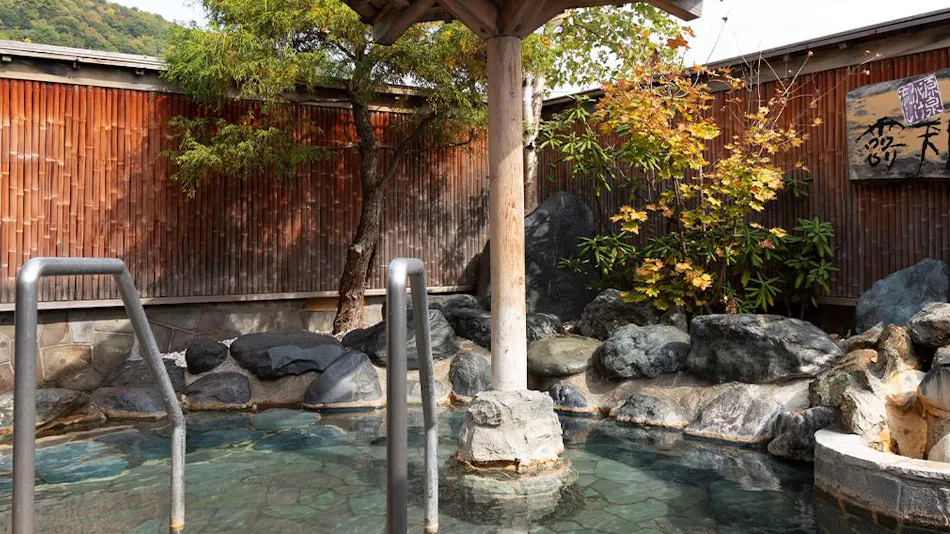 Hatagoya Jozankei Shoten