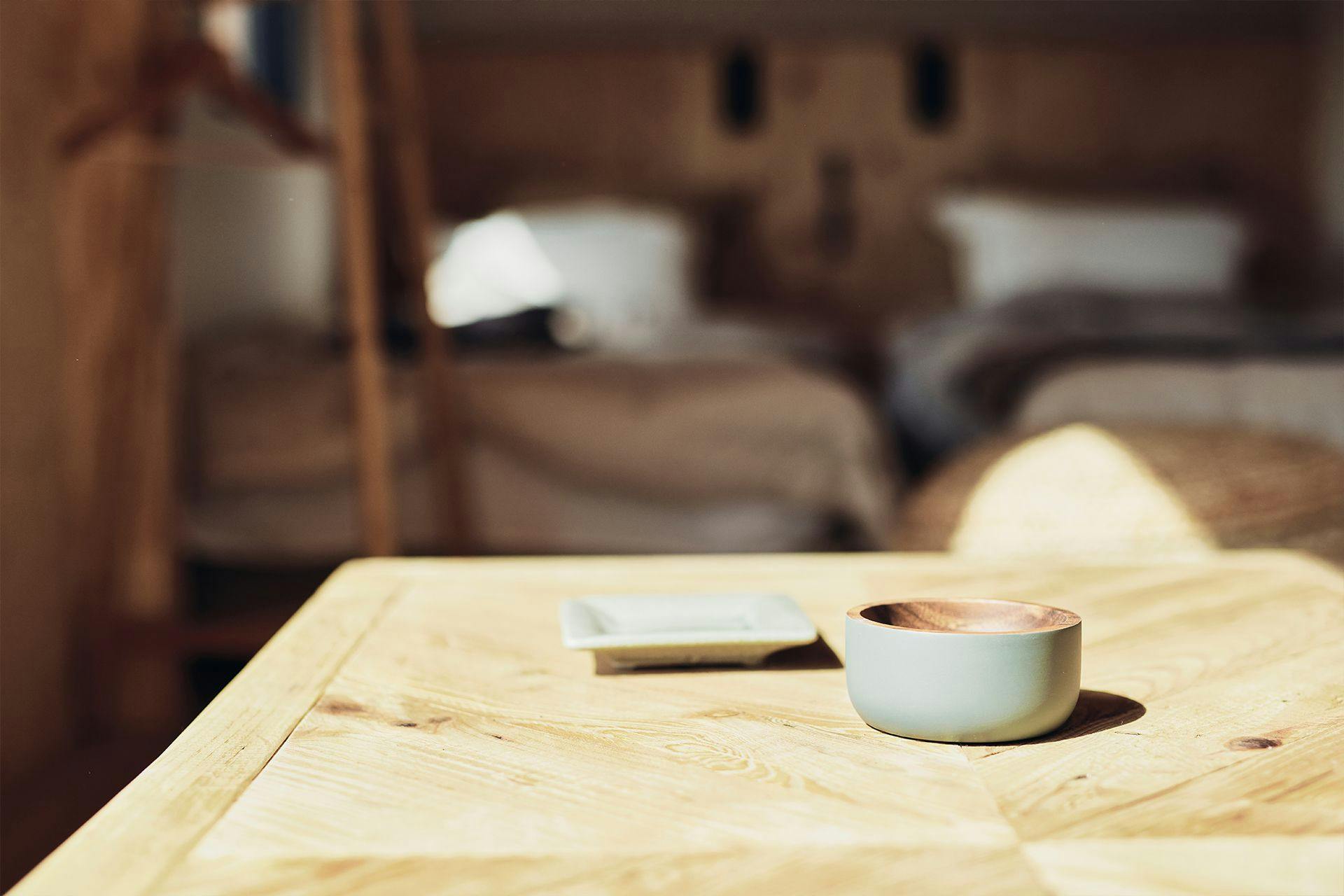 การตกแต่งภายใน โต๊ะ