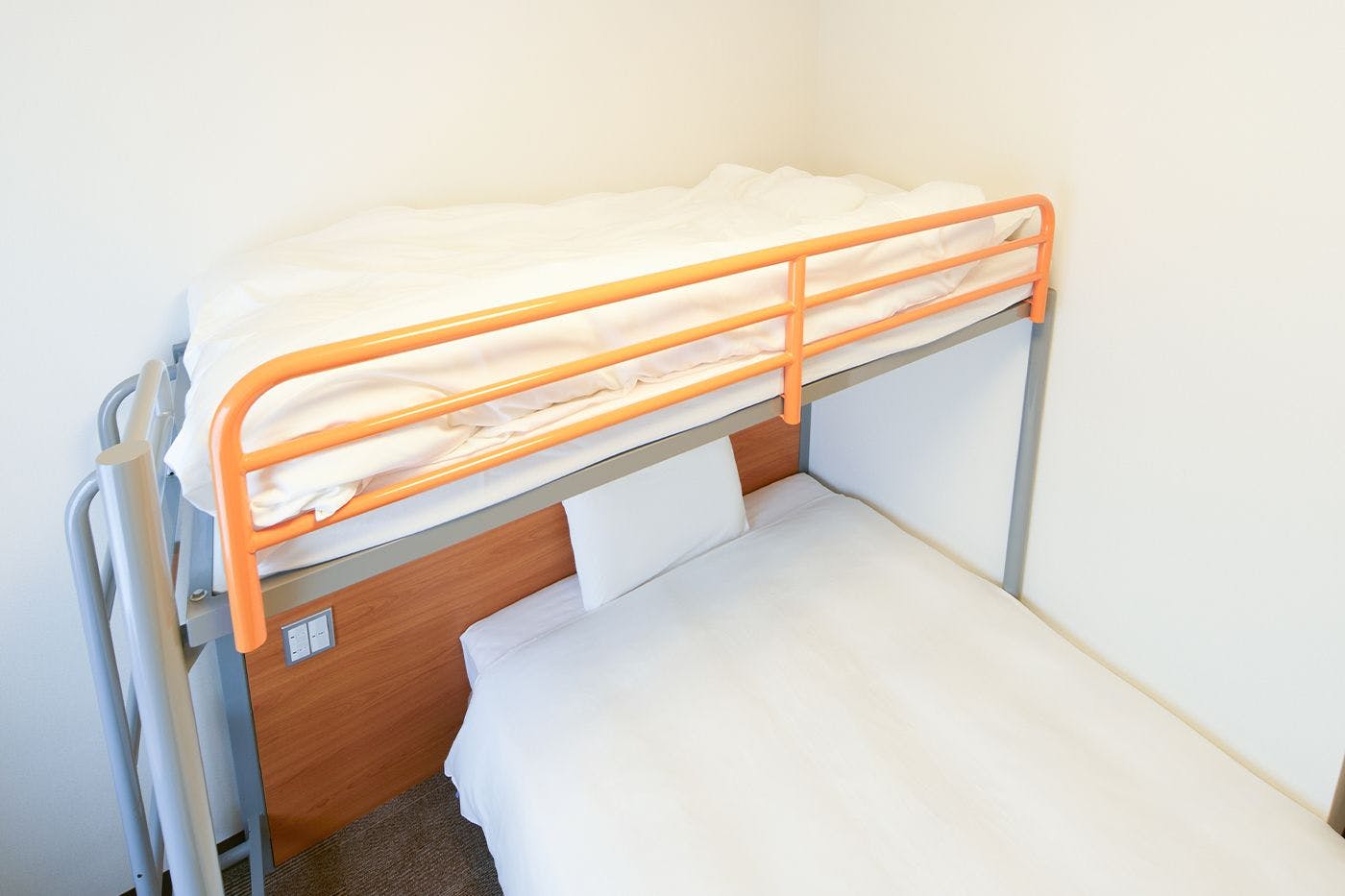 ห้องนอนเตียงลอฟท์