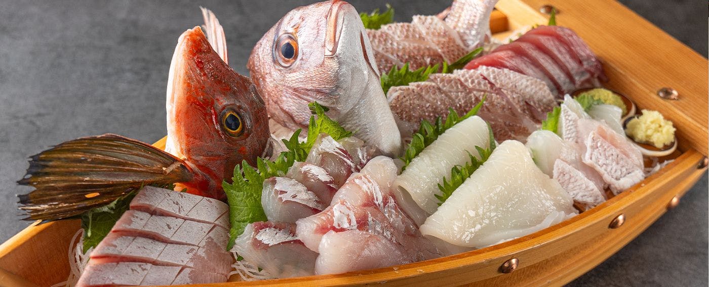 ตัวอย่างอาหาร: เรือปลาท้องถิ่น.