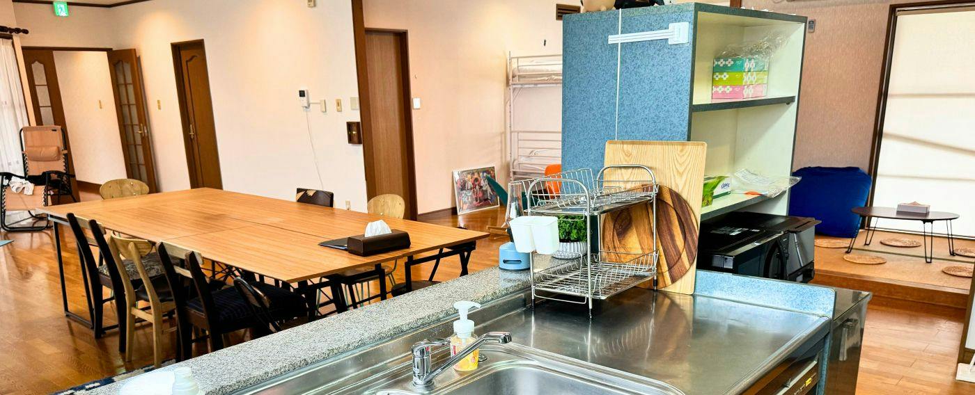 Ishigaki Island Group Inn 2216 (Nijiiro) within Euglena Mall