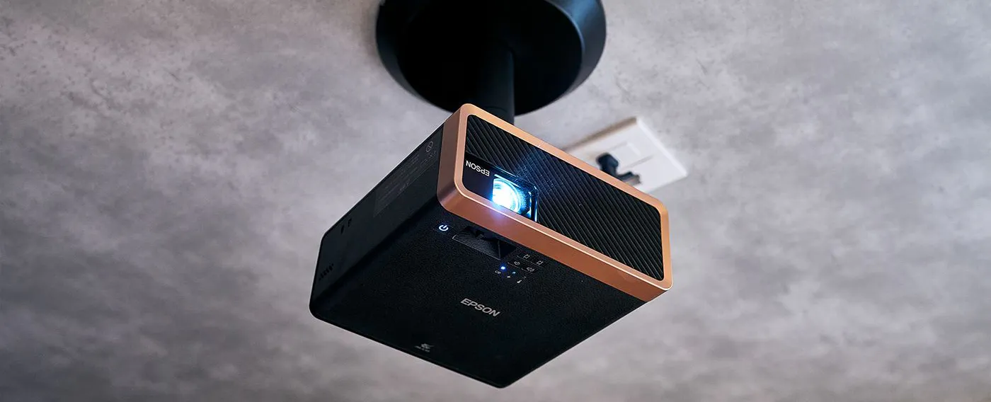 โปรเจคเตอร์