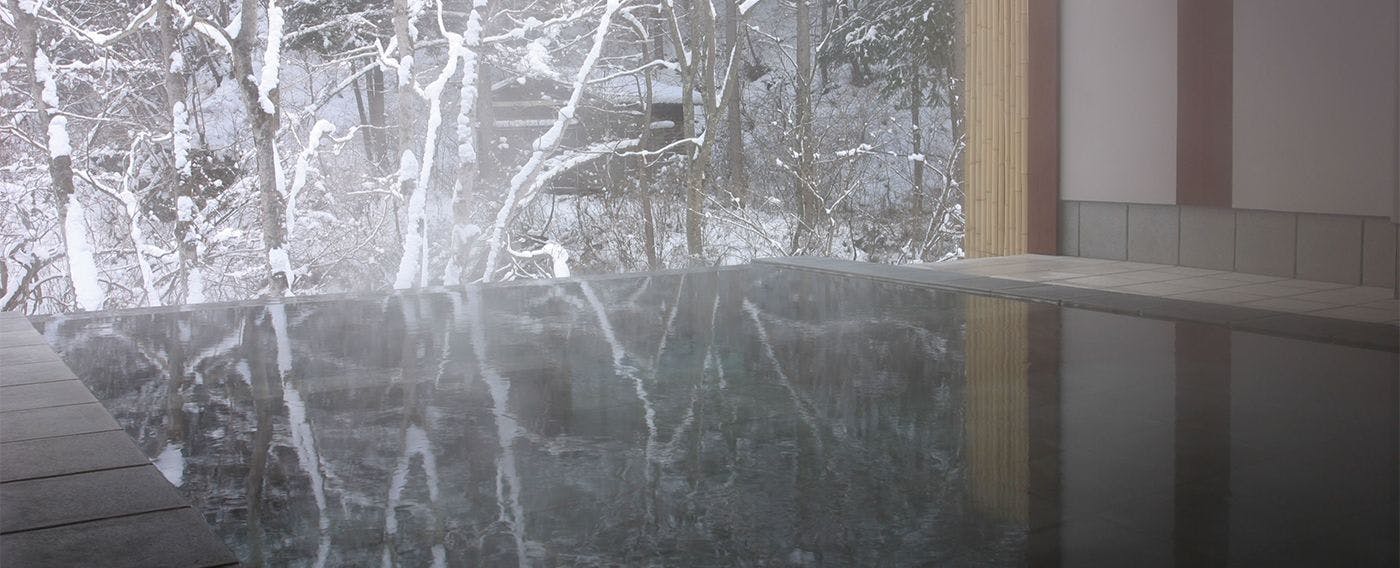 扉温泉 明神館の四季