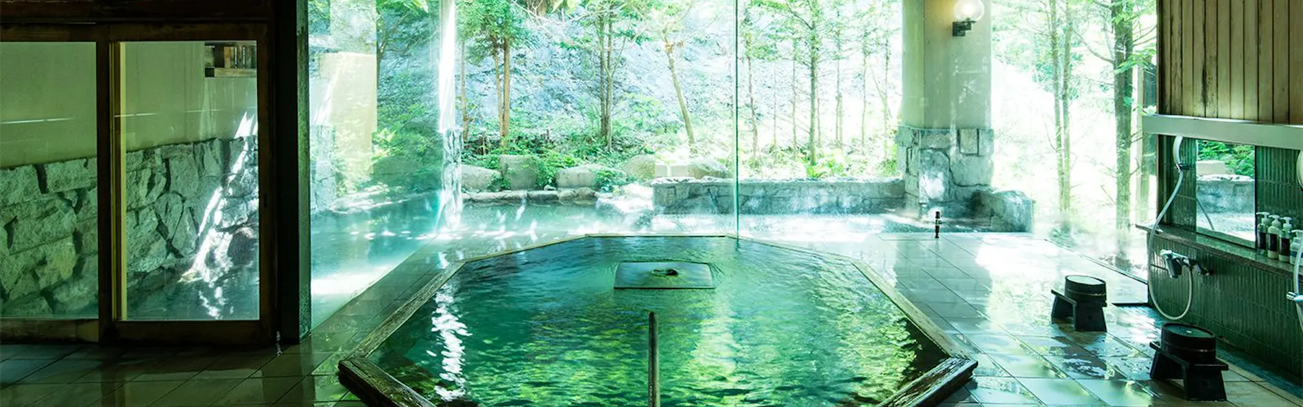 扉温泉 明神館