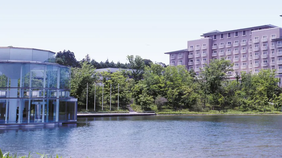 Okura Akademia Park Hotel