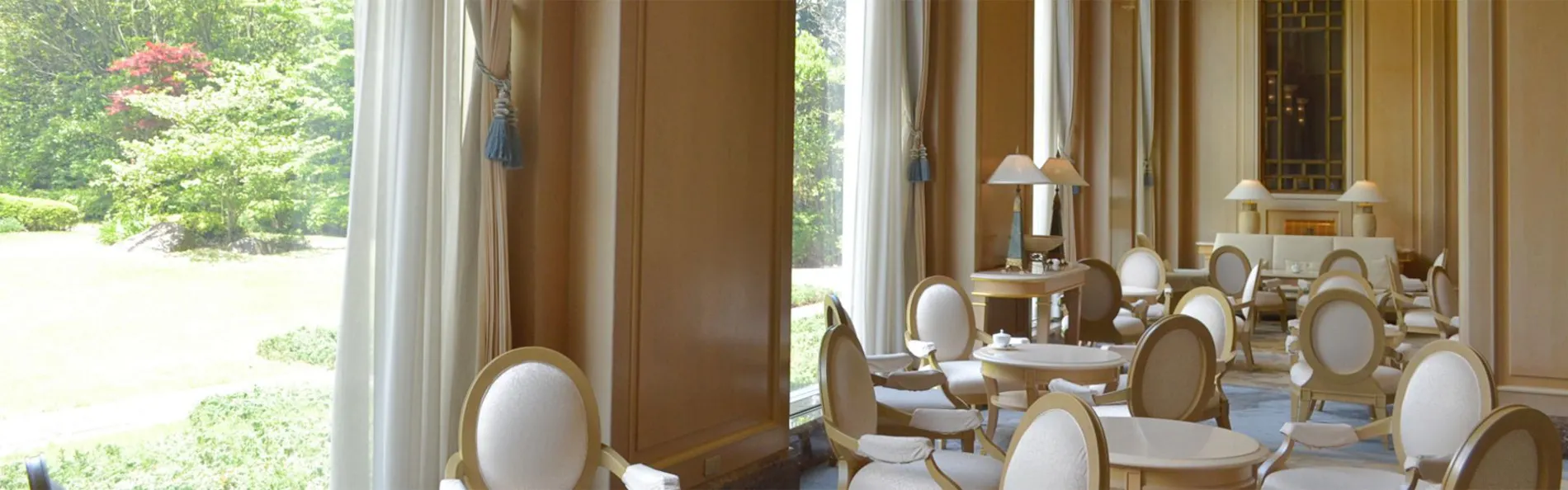 オークラ アカデミアパーク ホテル