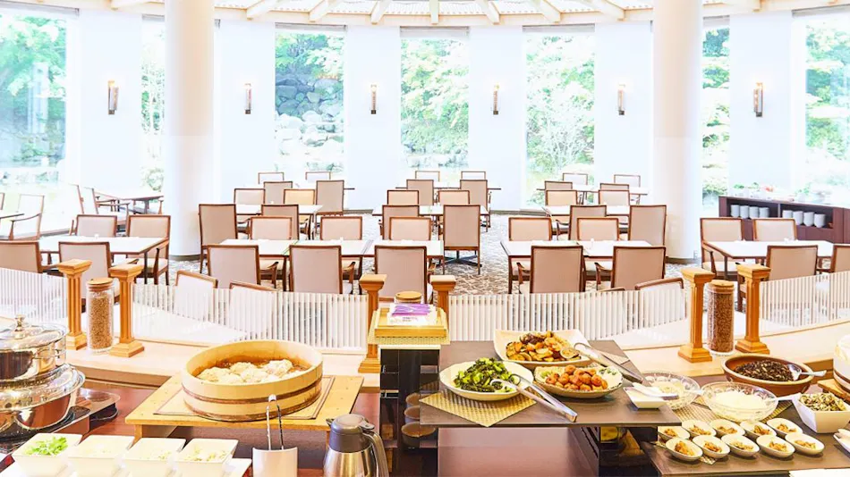 Okura Akademia Park Hotel