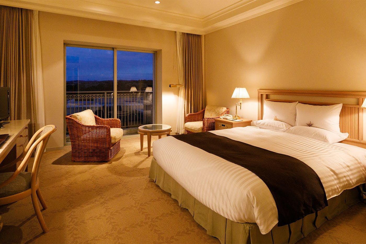 Okura Akademia Park Hotel