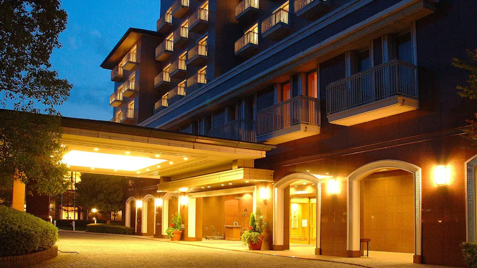 Okura Akademia Park Hotel