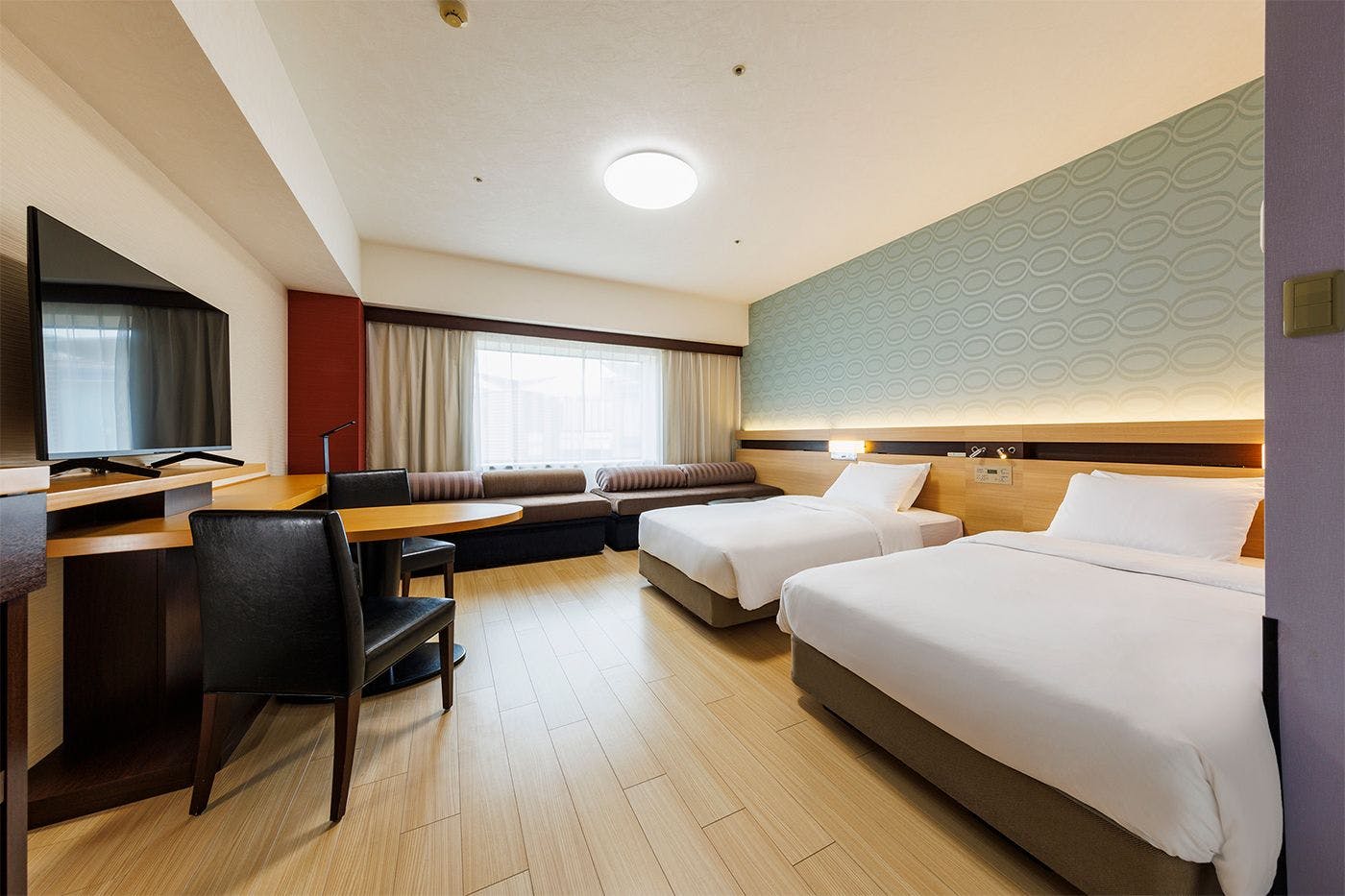 East Wing Family (37 m²)