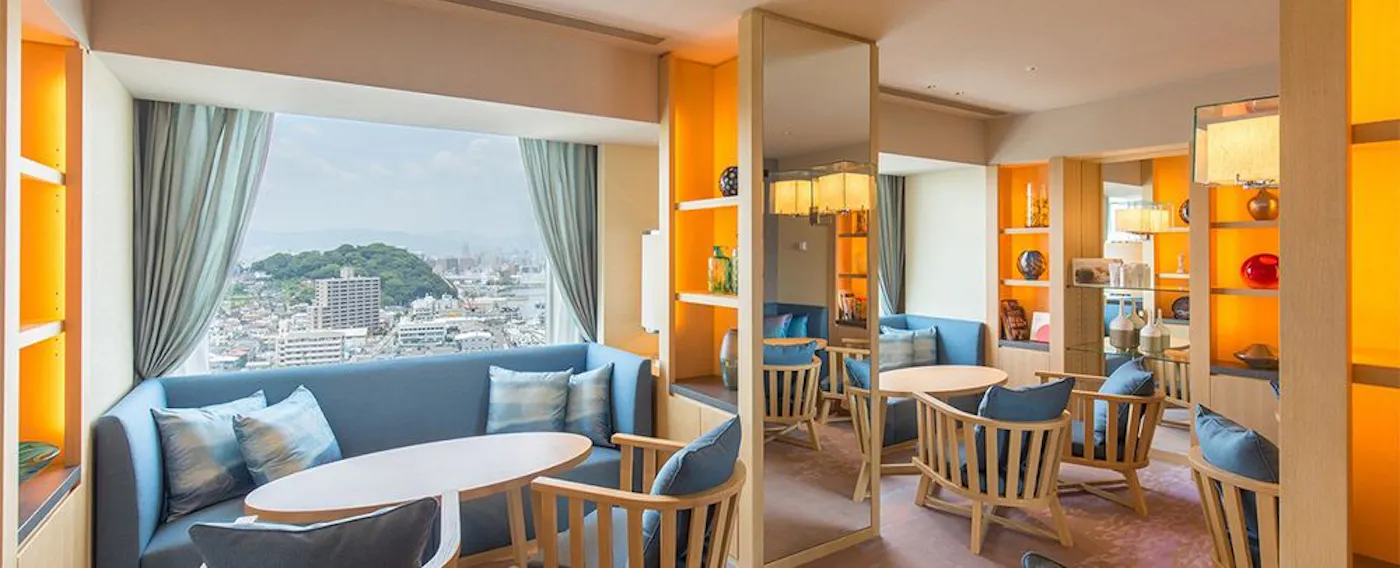 Club Floor & Club Lounge