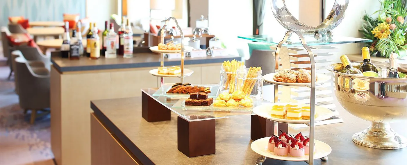 Club Floor & Club Lounge