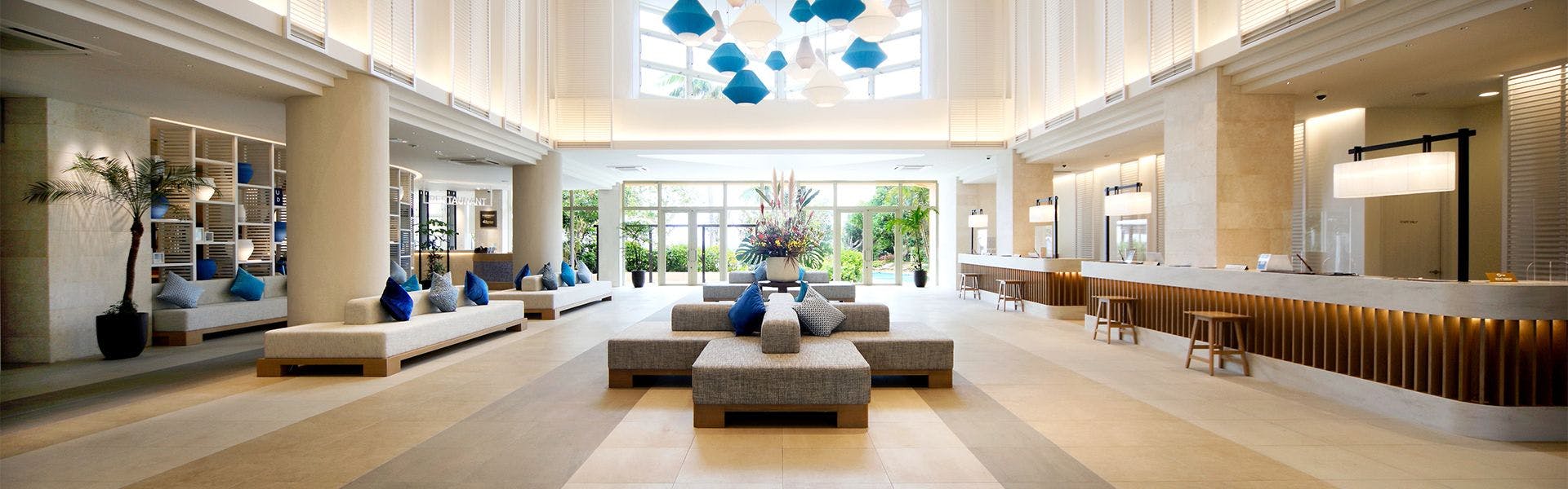 Hotel Breeze Bay Marina