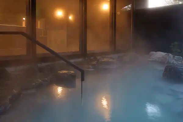 น้ำพุร้อน