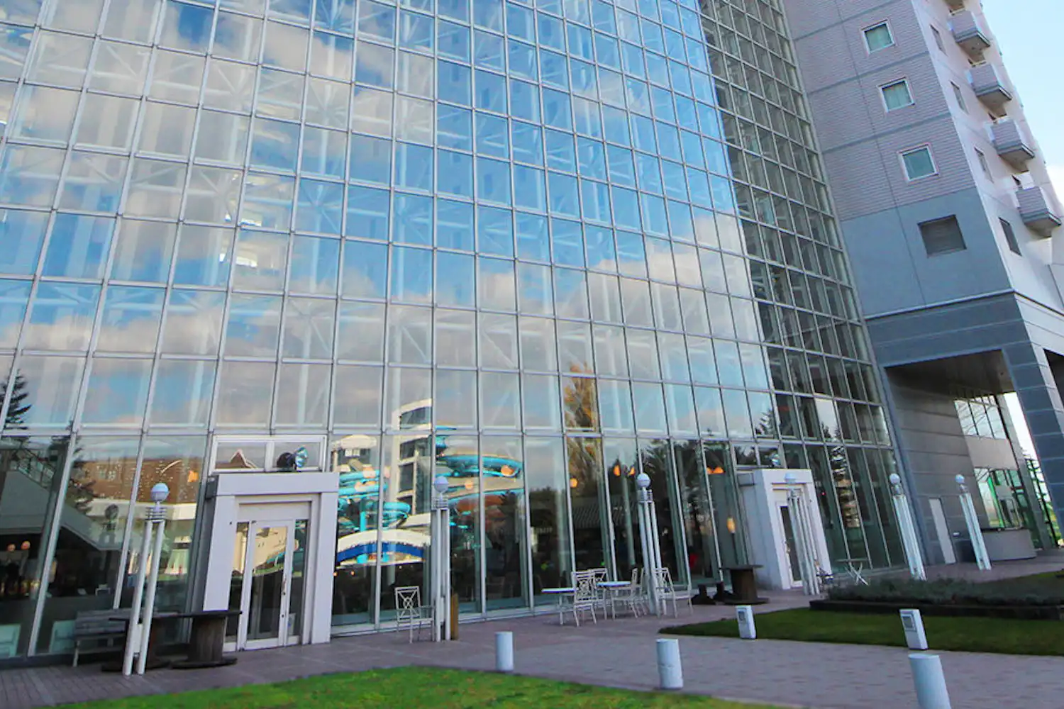 ภายนอกอาคาร