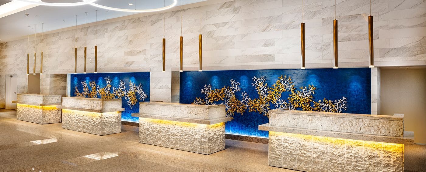 フロント・ロビー