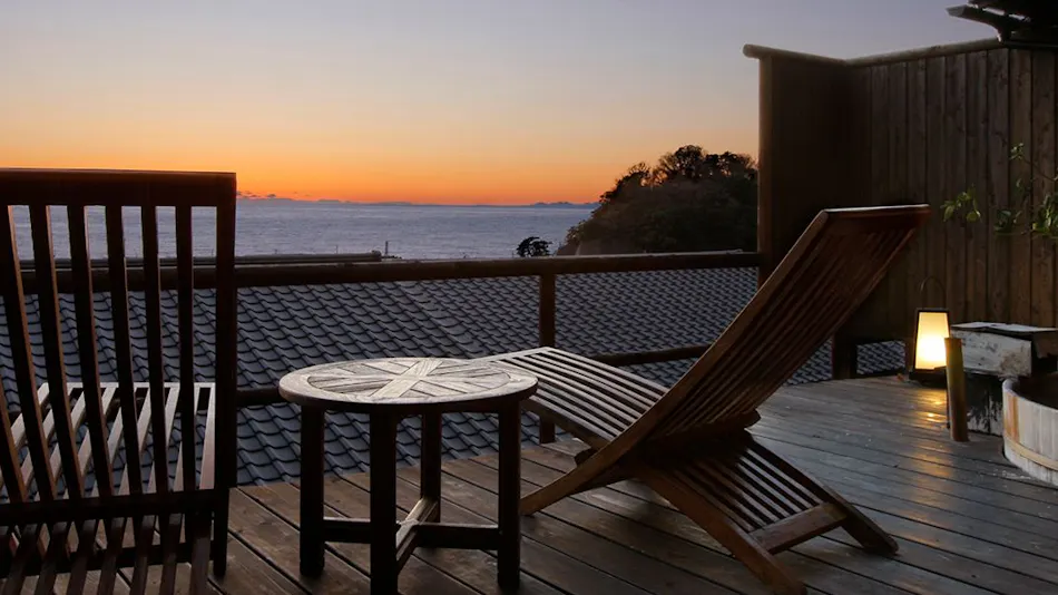 Detached Inn in the Forest Cove: Musouan Biwa