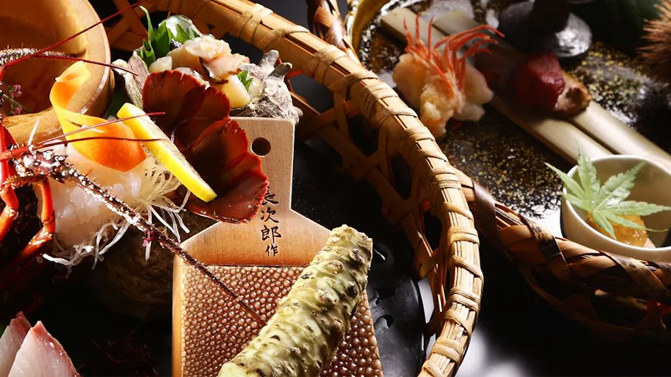 Detached Inn in the Forest Cove: Musouan Biwa