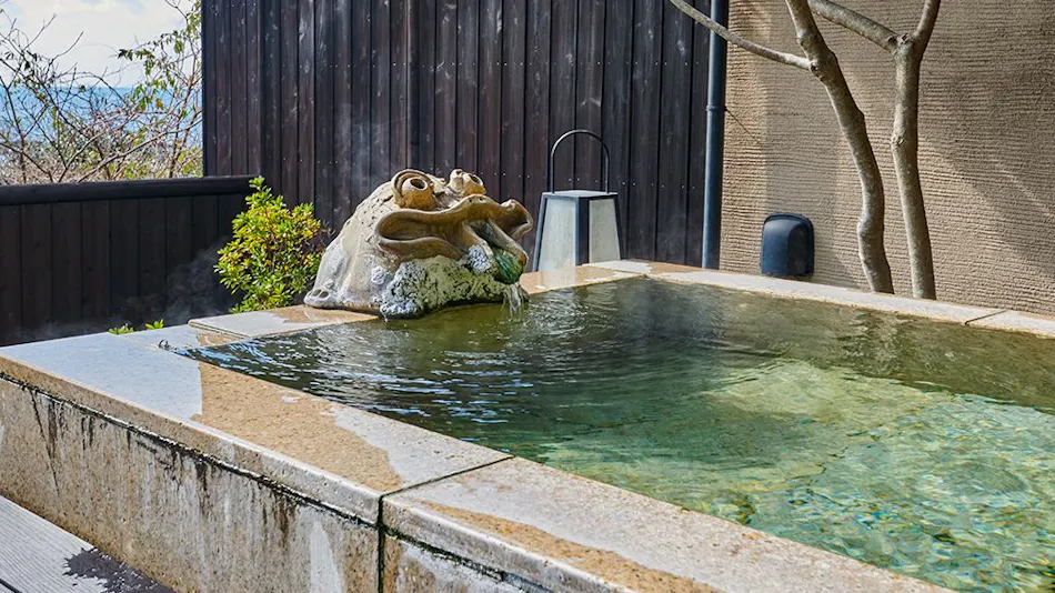 Detached Inn in the Forest Cove: Musouan Biwa