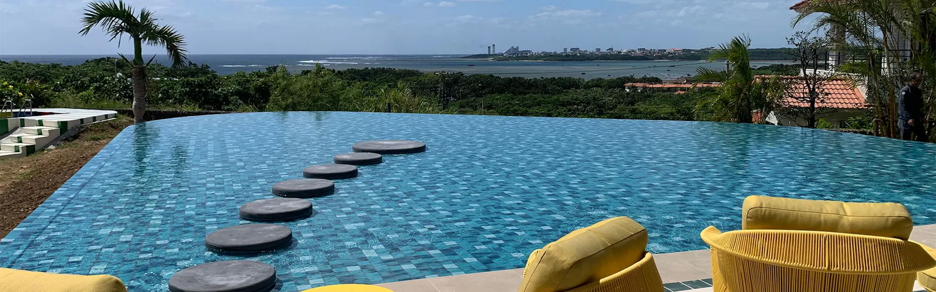 THE NEST ISHIGAKI