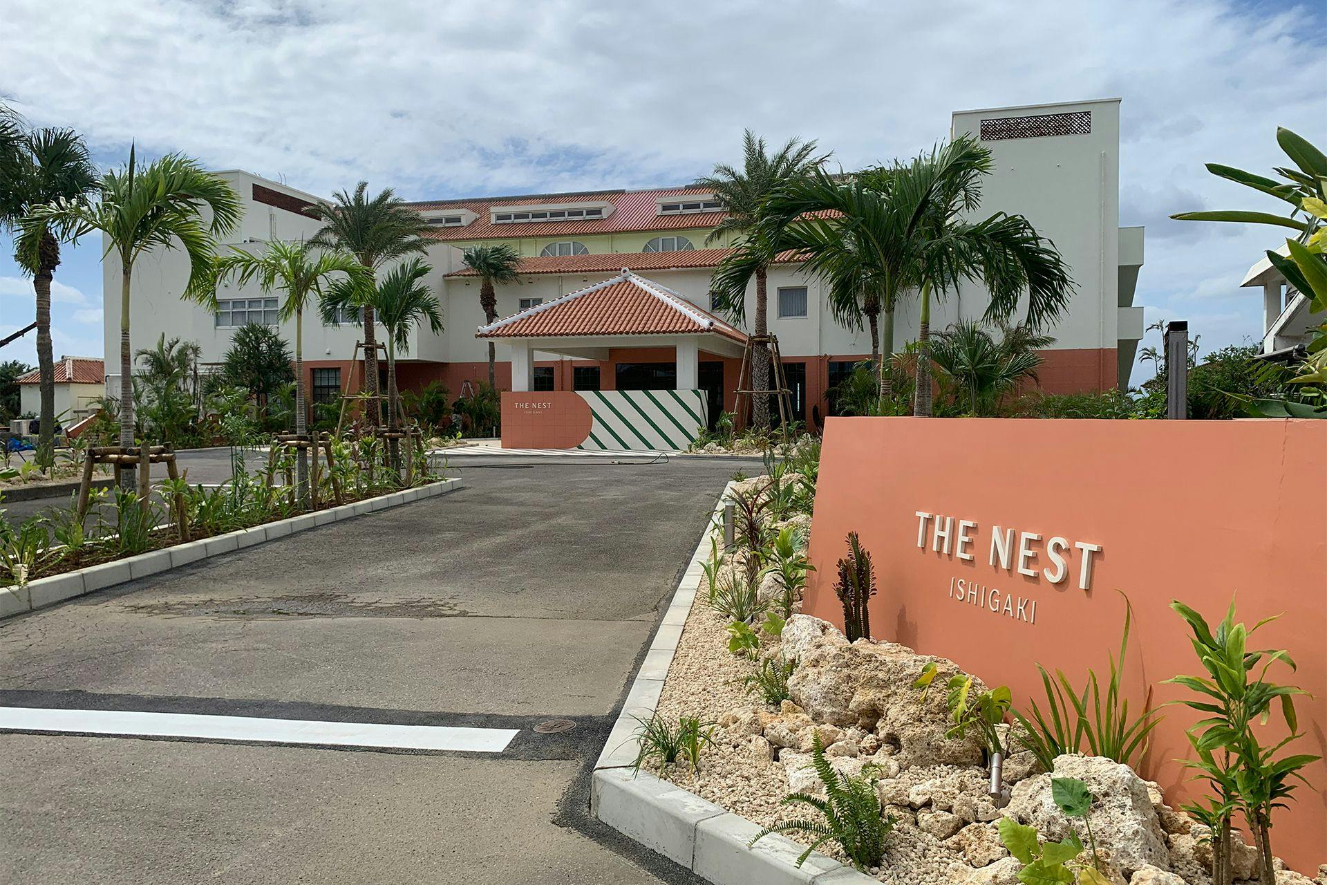 THE NEST ISHIGAKI
