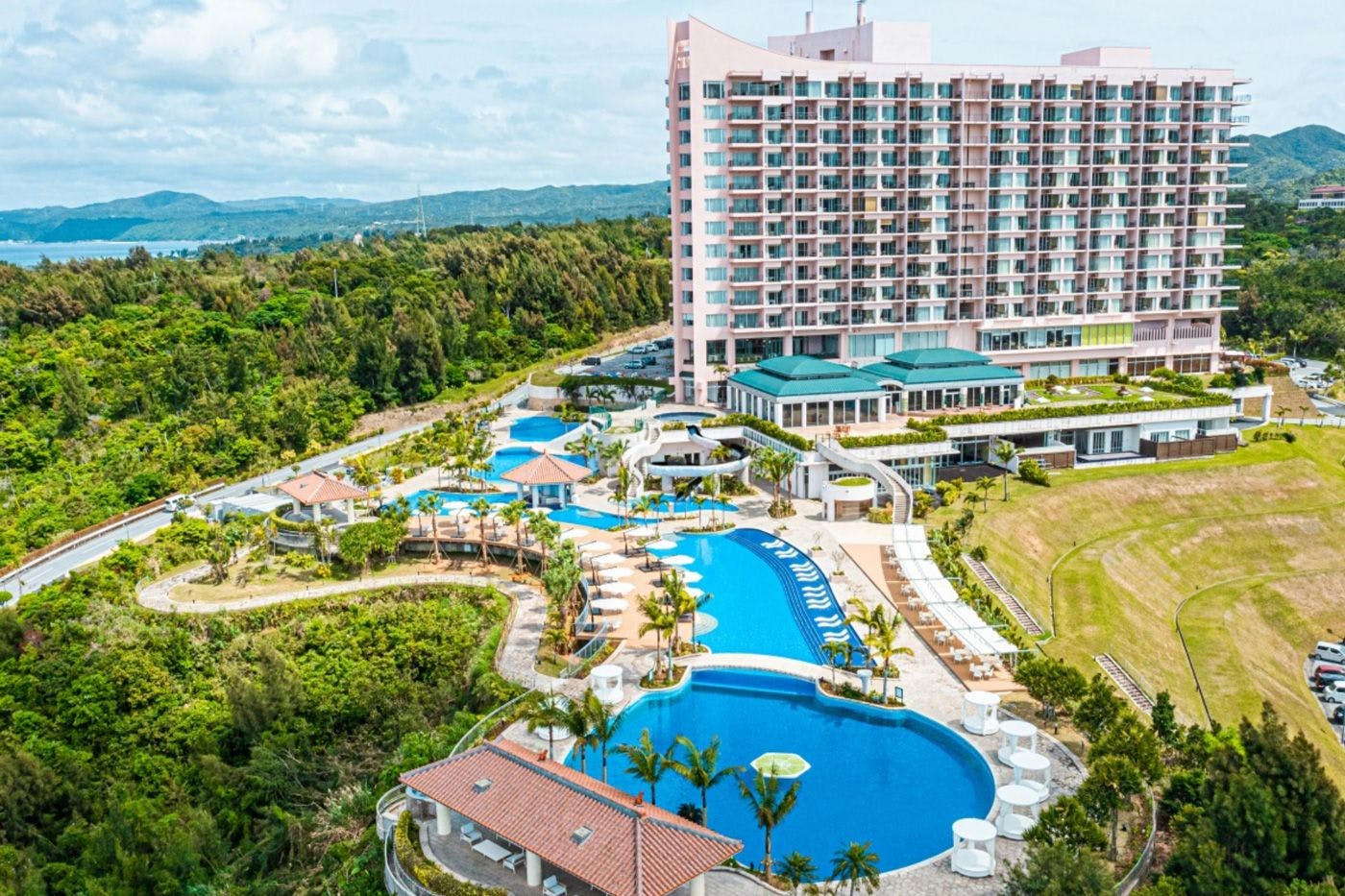 ภายนอกอาคาร